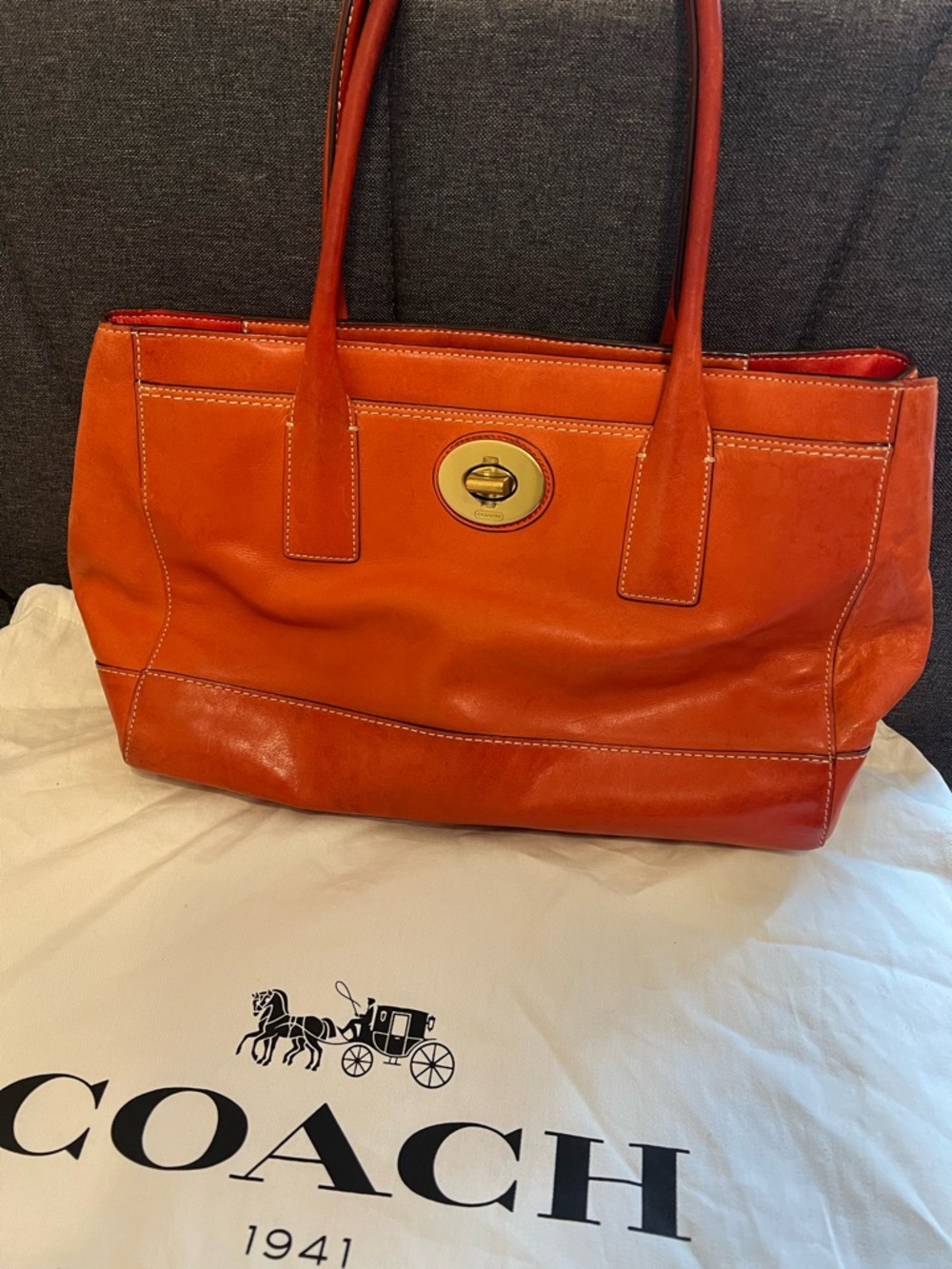 Vintage Coach Hamptons Madeline Leather Tote Bag Turnlock Geranium Orange 11554